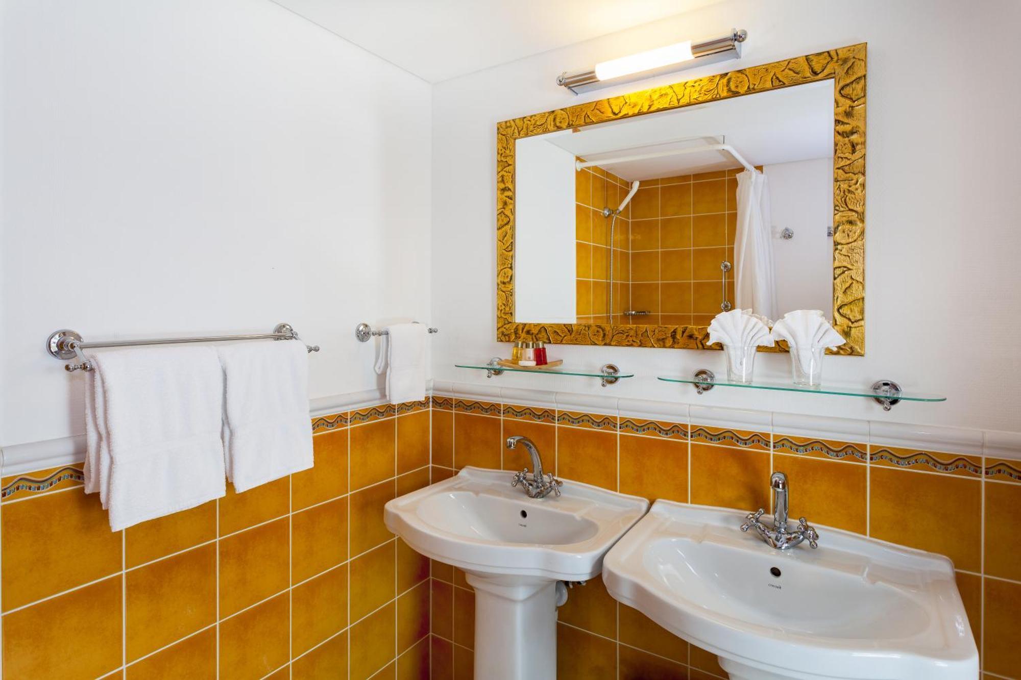 Wildstrubel Hotel 3*